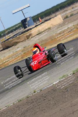 media/Jun-04-2022-CalClub SCCA (Sat) [[1984f7cb40]]/Group 3/Qualifying (Sweeper)/